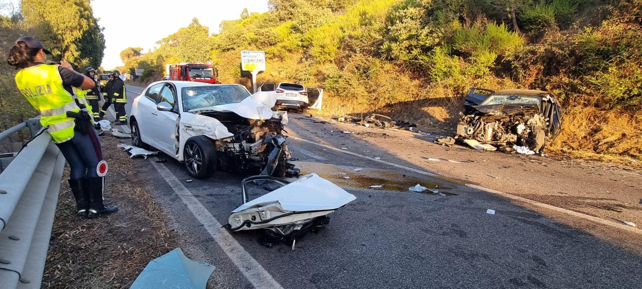 Il terribile incidente alle porte di Nuoro. Foto di Massimo Locci