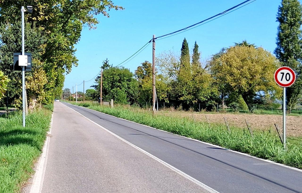 I nuovi velox non perdonano. A Ferrara 10mila multe al mese: quanto ha incassato il Comune
