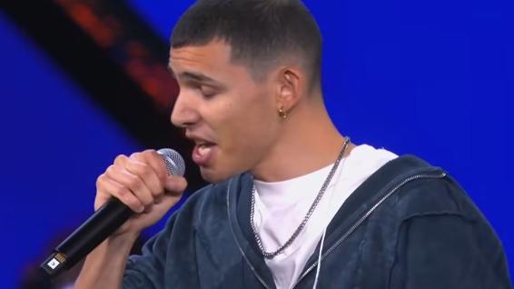 Damiano Caddeo da Sinnai conquista XFactor con 4 “sì”, Lauro: «Sei interessante» – VIDEO