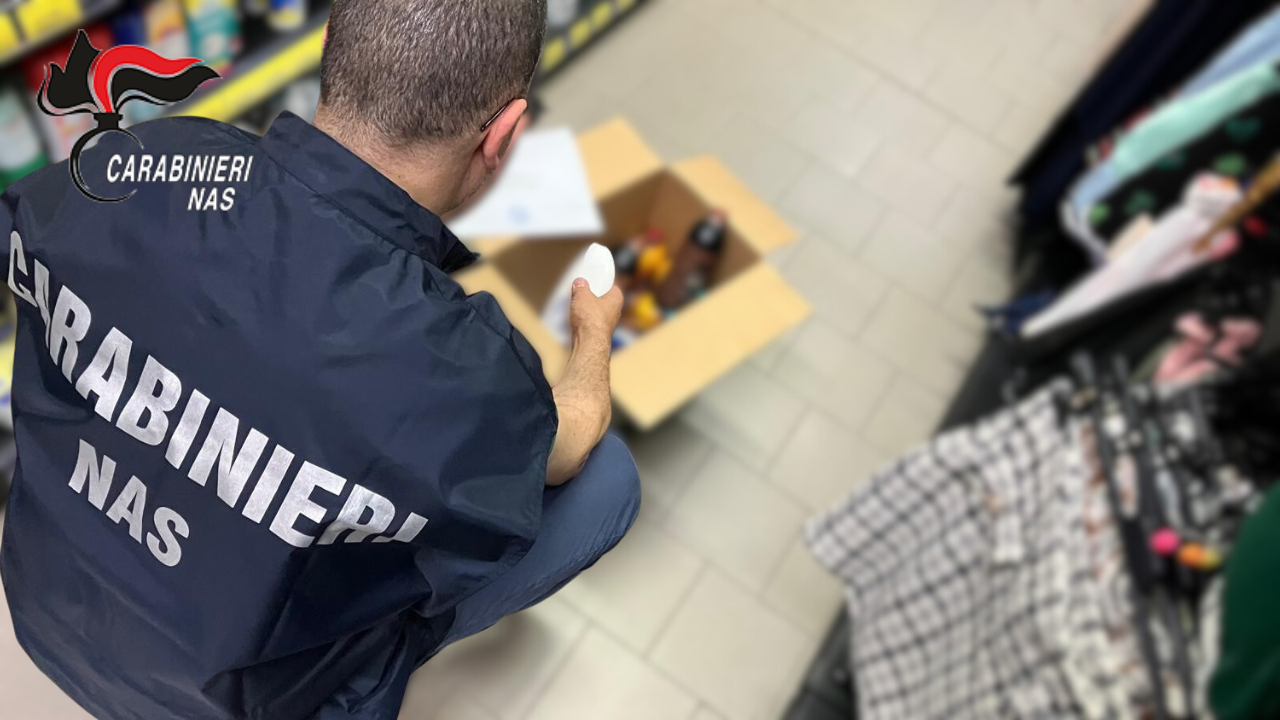 
	Il sequestro di cosmetici da parte dei Nas

