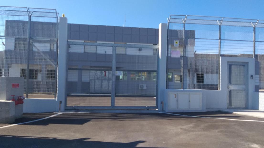 Il Cpr di Macomer in cui è stato trattenuto il cittadino poi espulso