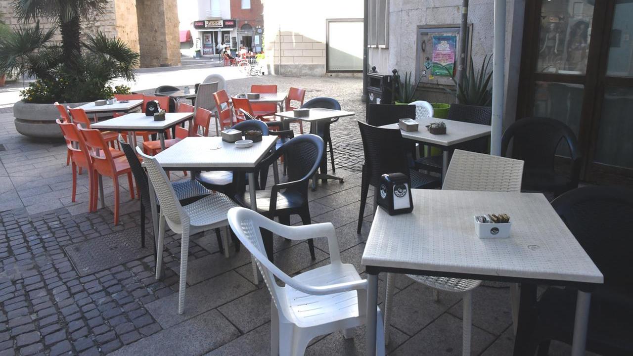 Via entro due anni i dehors fissi dal centro storico