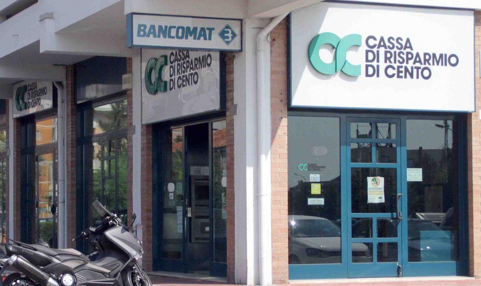 Rapina in banca da 1.500 euro 