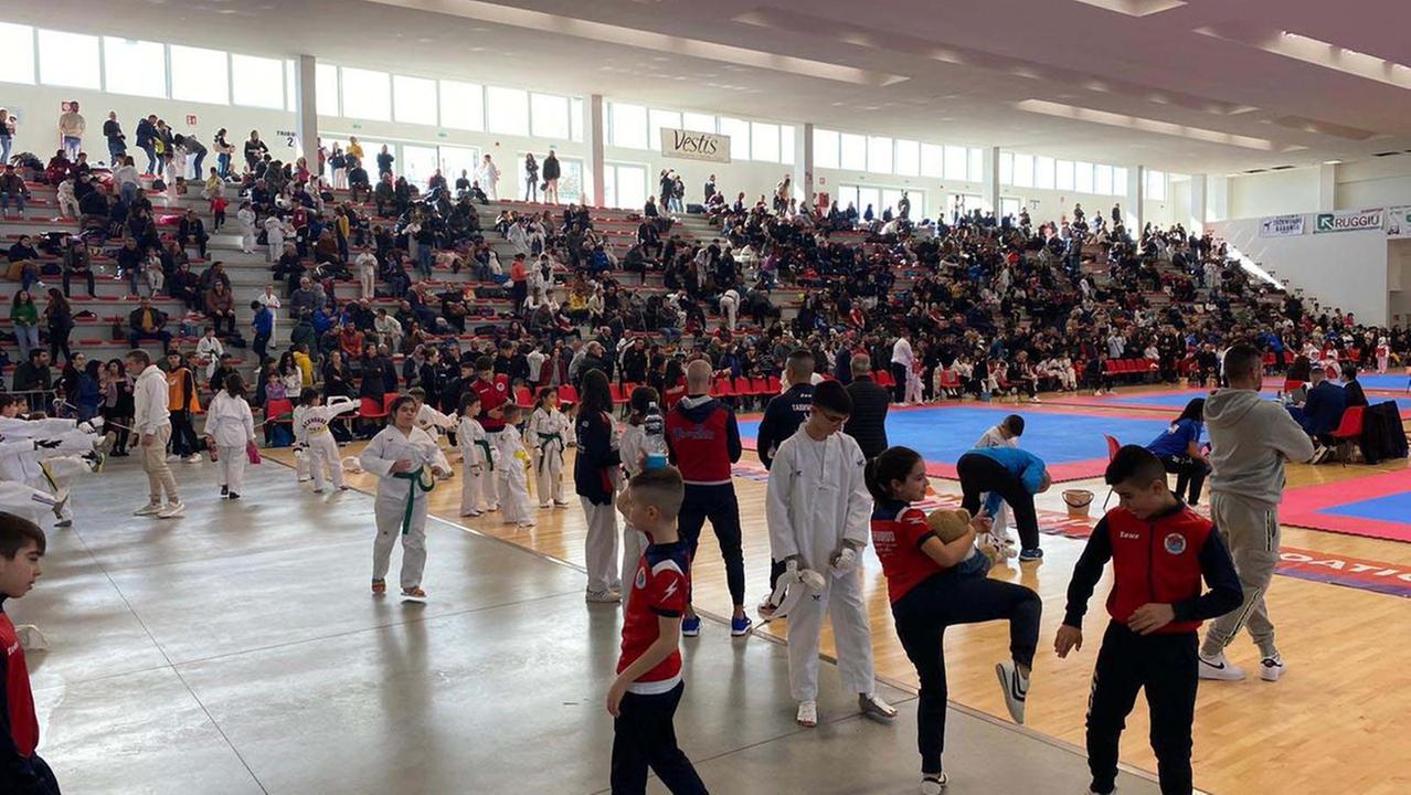 Il palazzetto di Sa Rodia è incompleto, il Comune: «Per i lavori servono 2 milioni»