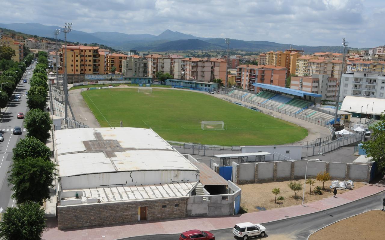 
	Lo stadio Quadrivio di Nuoro (foto di Massimo Locci)

