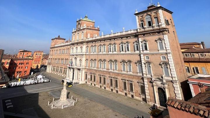 Carlo Giovanardi contro eventi e concerti in piazza Roma: «Deve essere patrimonio Unesco»