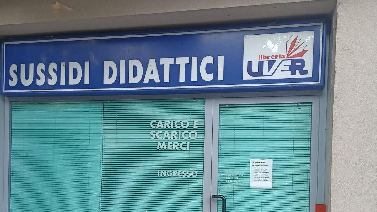 A Reggio Emilia chiude dopo 76 anni la libreria Uver