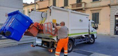 La denuncia da Buggiano: «Per tre contenitori di carta all’anno arrivo a pagare 500 euro di Tari»