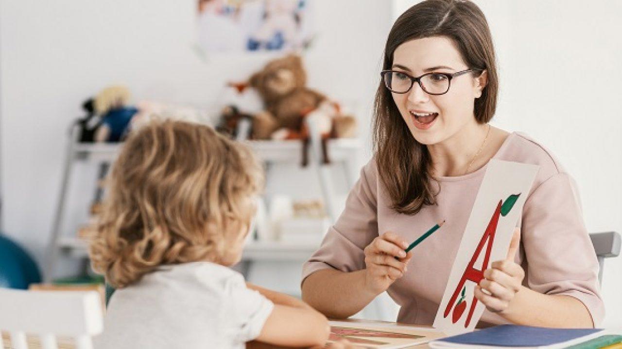 Meno alunni, più insegnanti precari: il futuro delle scuole toscane è a rischio