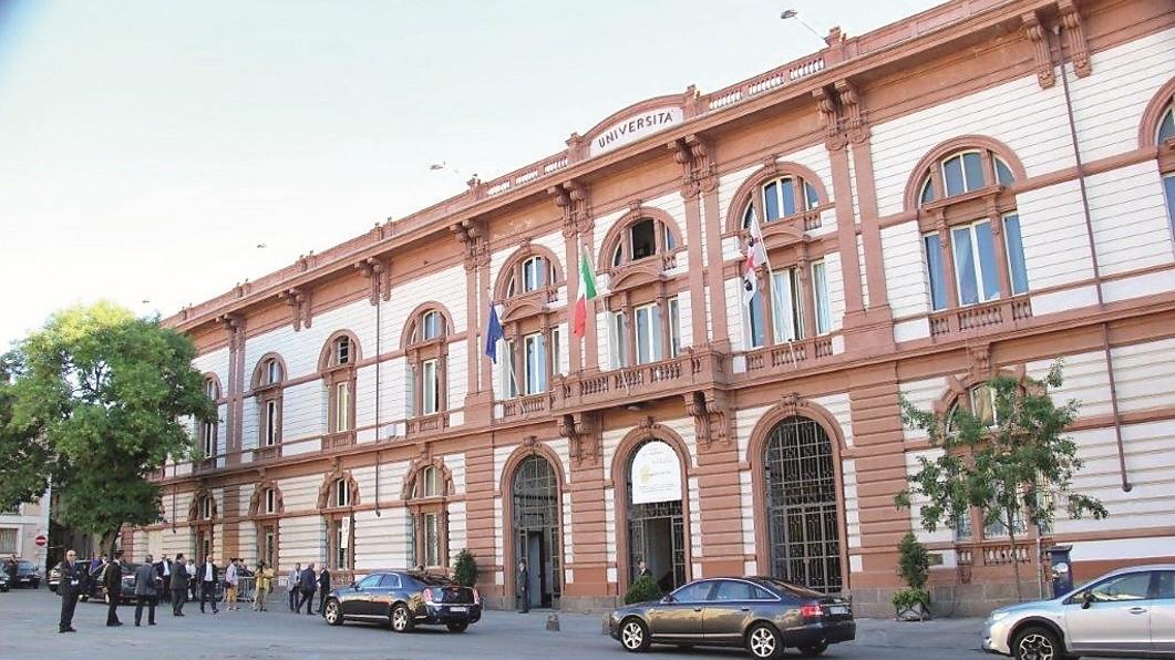 Sassari, fuori sede a caccia di una stanza: affitti dai 170 ai 500 euro e “camere Lgbt friendly”