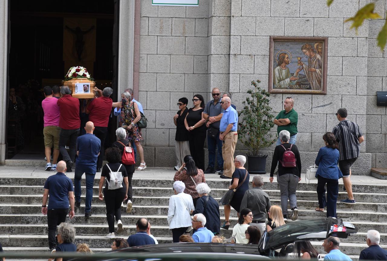 
	I funerali di Davide Mulargia (foto di Massimo Locci)

