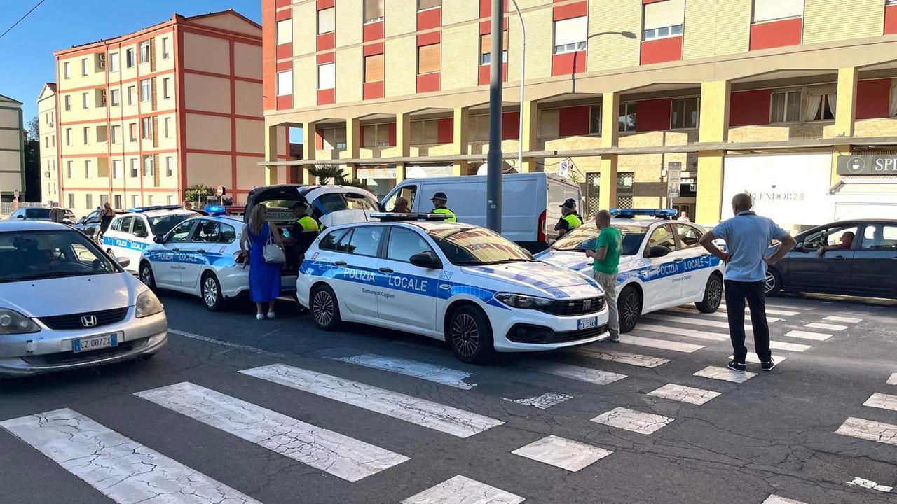 Colto da un malore si schianta col furgone e muore: ecco chi è la vittima