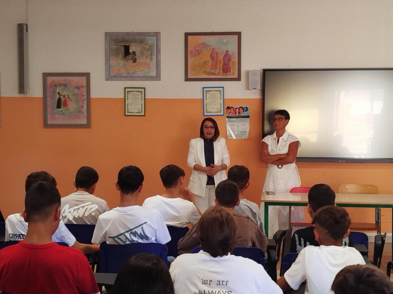 L’assessora Portas: «In campo contro la dispersione. Nessuna scuola chiuderà e le pluriclassi sono una risorsa»