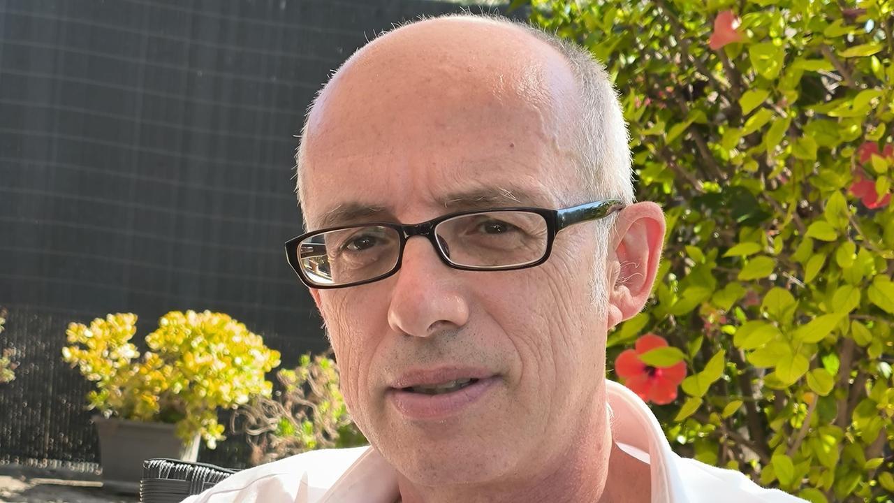 Legge sul fine vita, l’esperto di bioetica: «Non è mai accettabile aiutare un malato a morire»