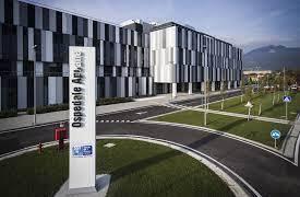 
	L'ospedale Apuane

