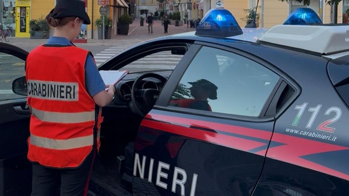 Carabinieri in servizio (foto d'archivio)
