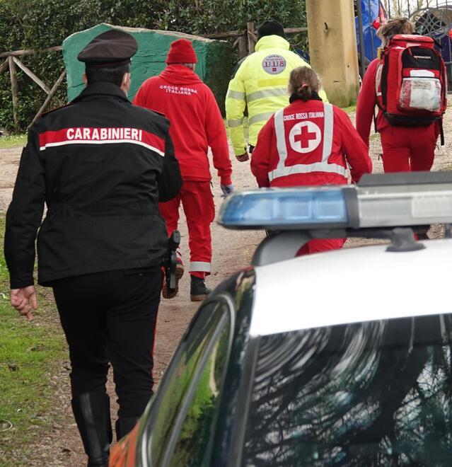 
	Carabinieri e soccorritori in azione (foto d'archivio)


