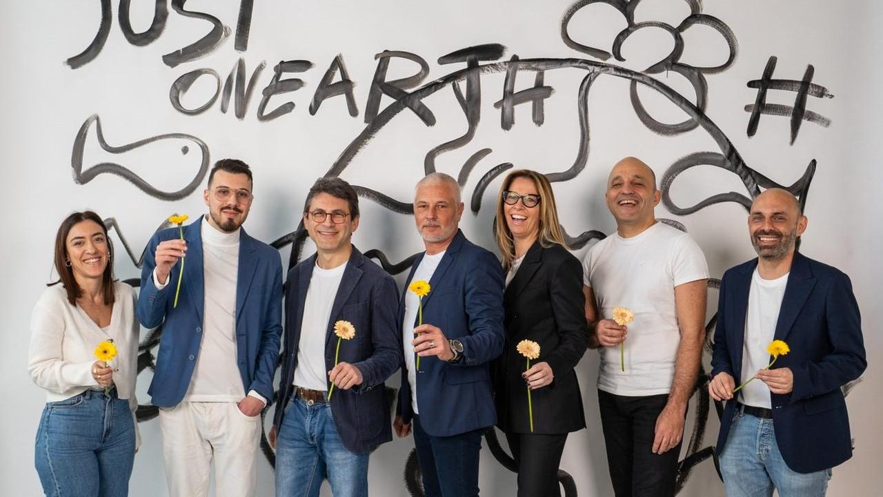 Lanciata l’app che mappa i rifiuti sulla costa e in mare, è “made Unife”