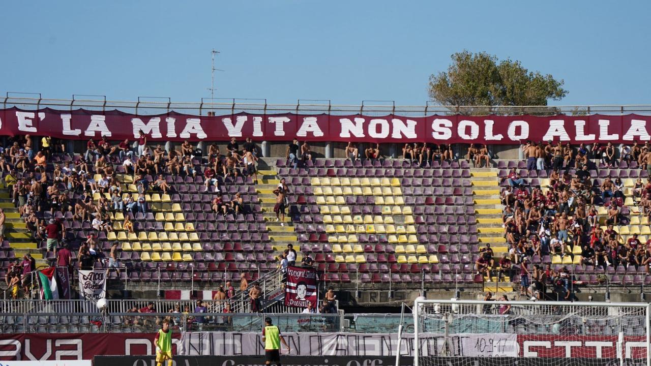 La curva vuota (foto Stick)