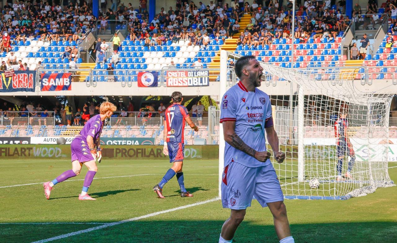 
	L'esultanza di Cortesi (foto Alessandro Torelli)

