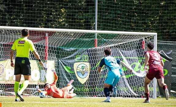 Un'azione del match