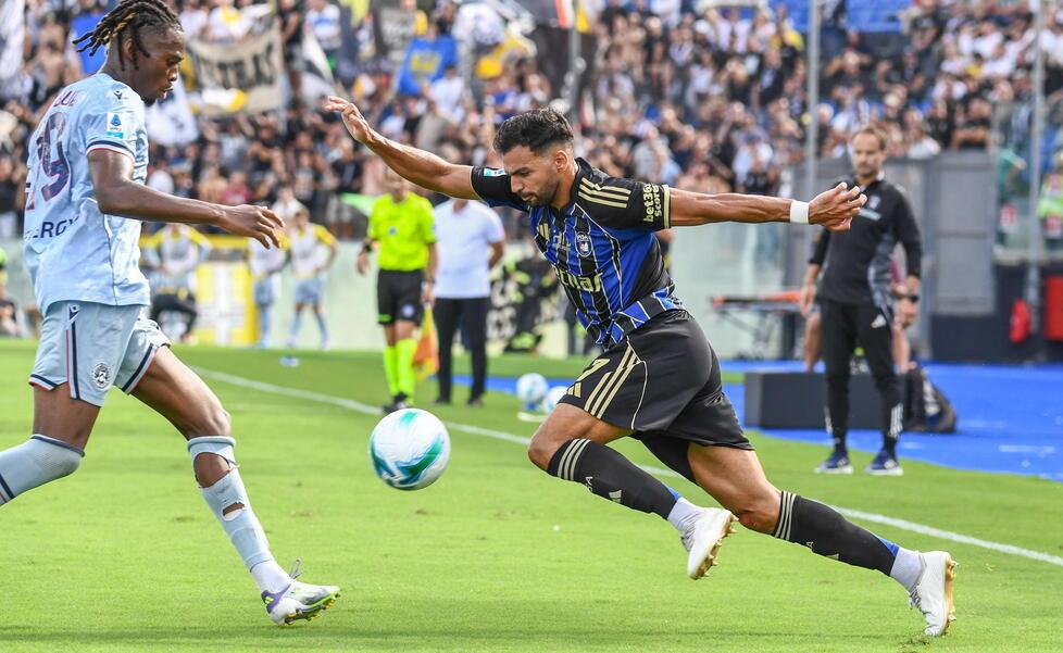 Un'azione del nerazzurro contro l'Udinese