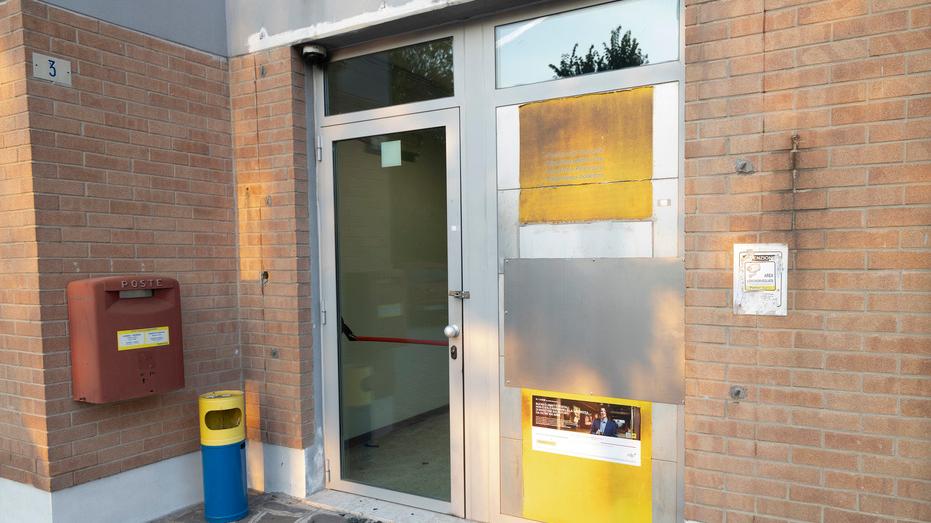La banda del bancomat fa tappa a Modena: assalto alle Poste di Lesignana