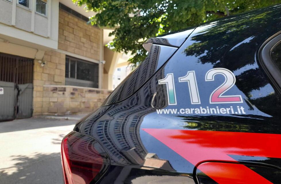 Grosseto, carabiniere fa arrestare il figlio visto nel video di una rapina