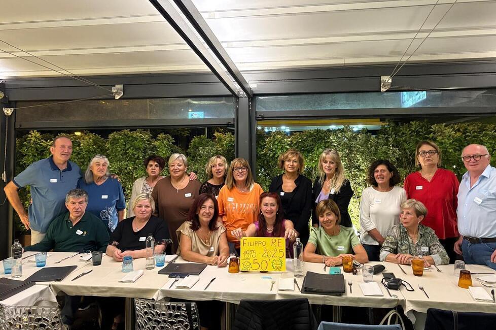 La 3ªC va a cena 50 anni dopo il diploma