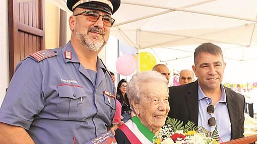 Tanti auguri zia Mariuccia Pintus: Ardara festeggia la quinta centenaria in nove anni