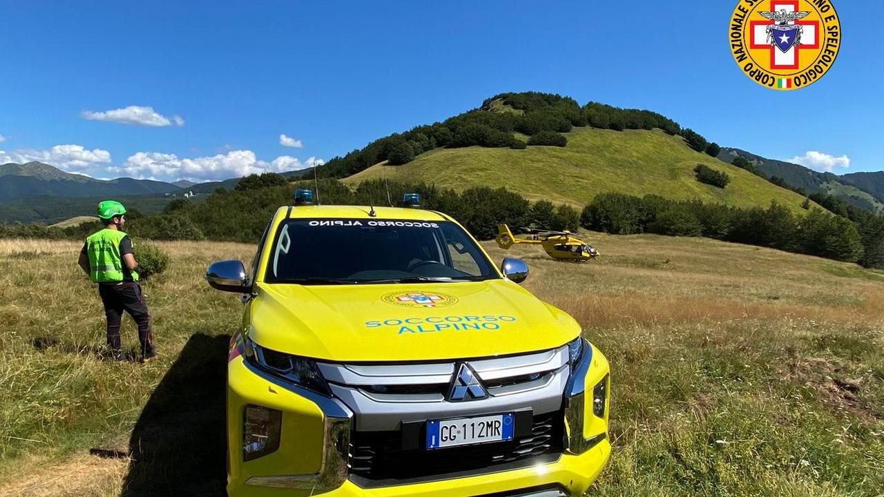 Cascate del Golfarone, due 23enni bloccate su un pendio: recuperate con le corde dal Soccorso Alpino