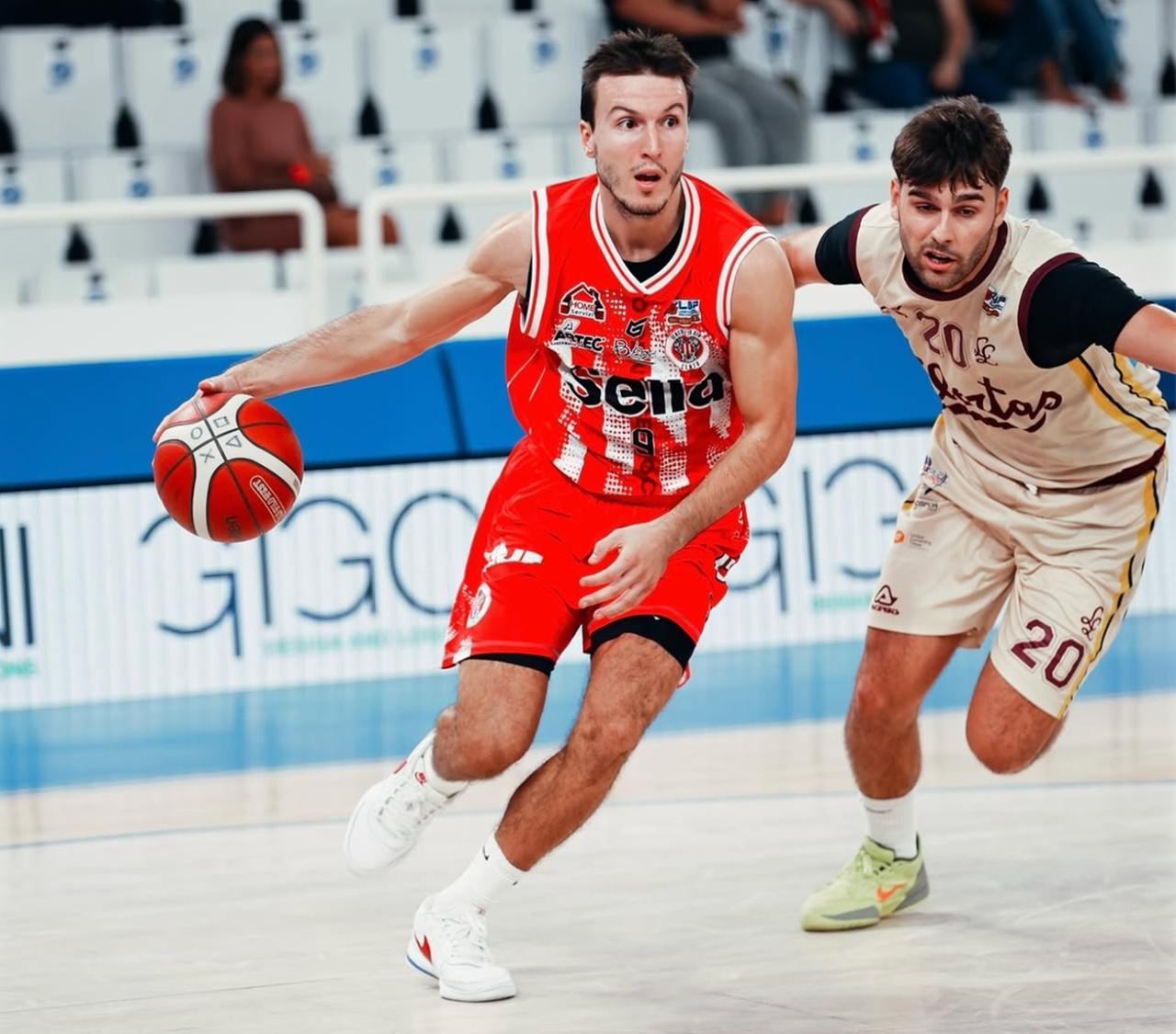 Colpo grosso della Sella Cento. L’incubo Davis si abbatte su Livorno