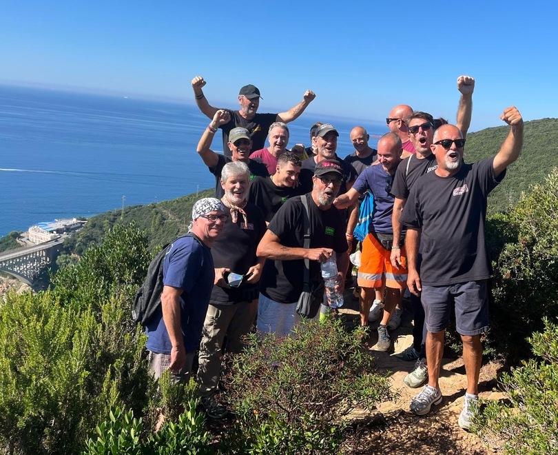 Al Castellaccio in cinquanta a pulire i boschi: via due camion di spazzatura<br type="_moz" />
