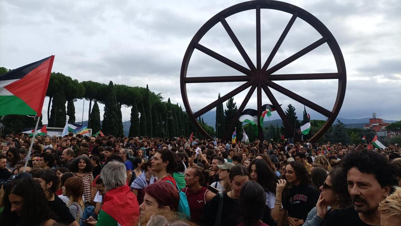 La manifestazione a Calenzano (foto Melania Mannelli)