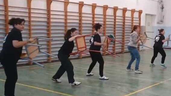 Lezioni di autodifesa a Cento: crescono con la tutela legale e psicologica