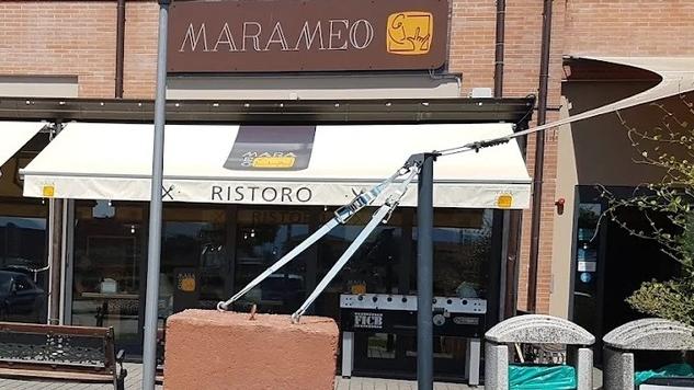 La pizzeria MaraMeo a Lammari, in viale Europa