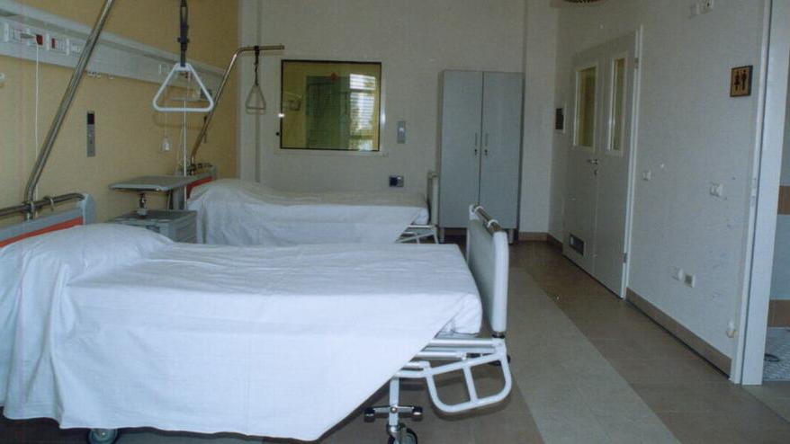 Policlinico e ospedale di Baggiovara: saltano 66 posti letto nei reparti