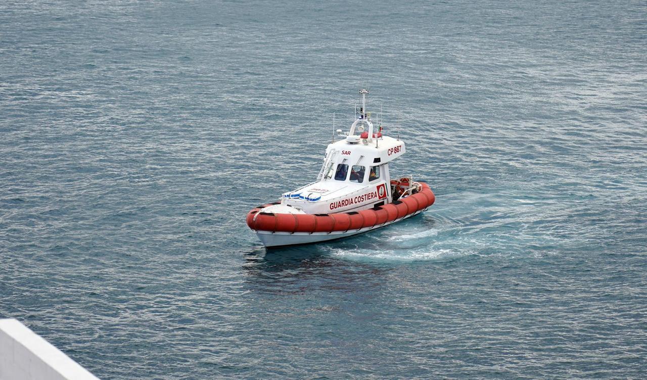 
	Ricerche per un velista disperso

