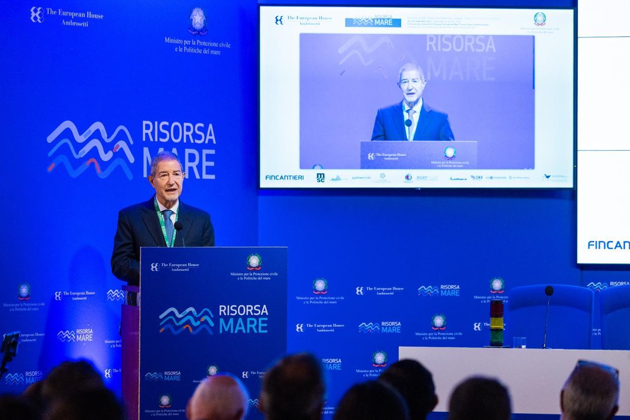 
	Il ministro Musumeci

