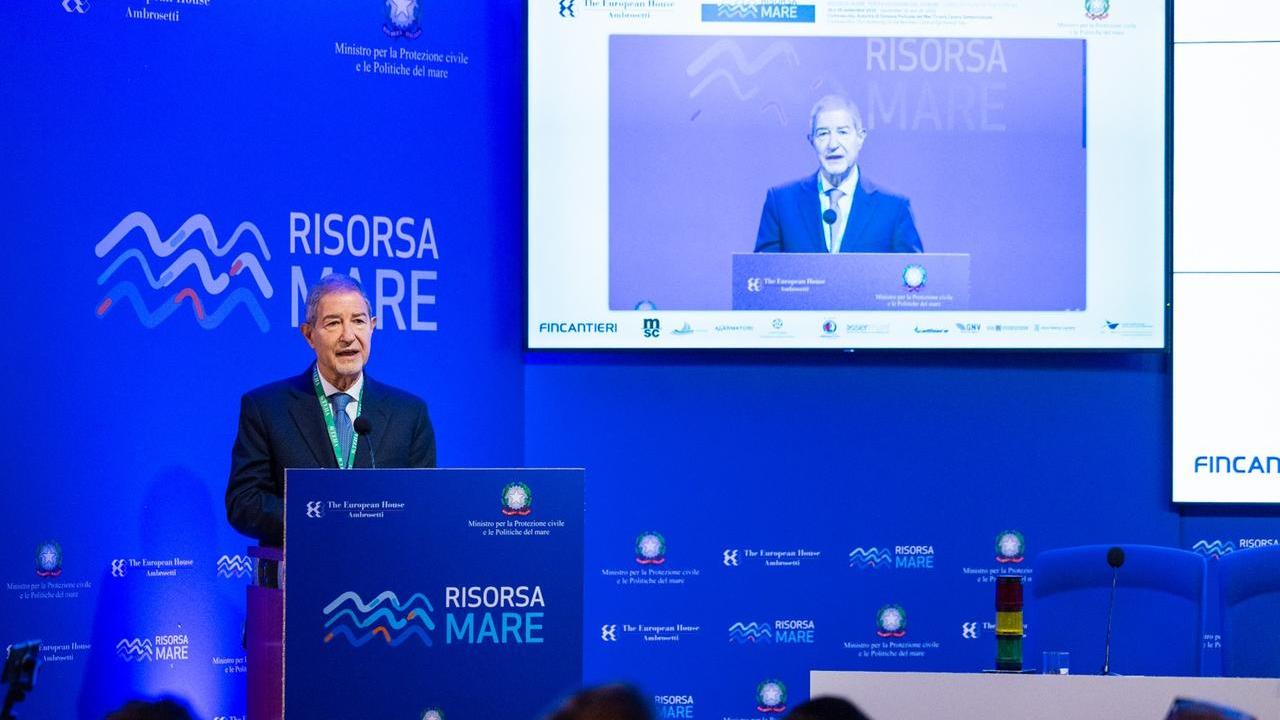 Il ministro Musumeci