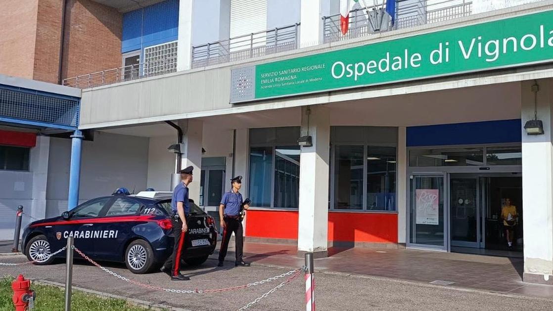 I carabinieri sono intervenuti per arrestare l'uomo