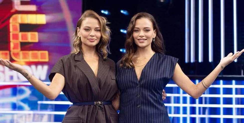 
	Giulia e Silvia Provvedi, in arte "Le Donatella"

