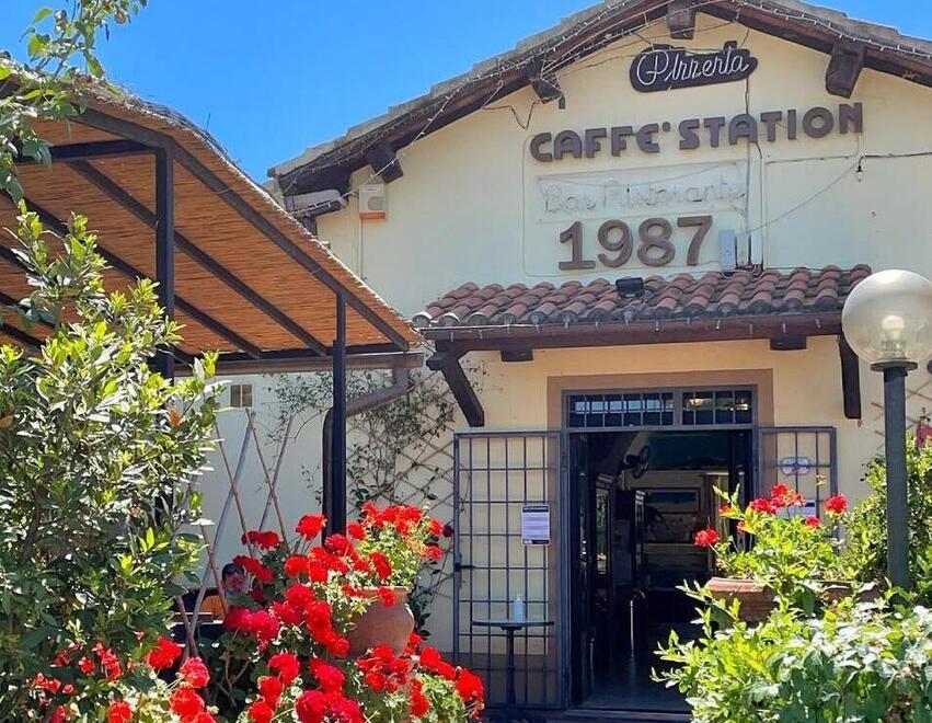 
	Il bar della stazione

