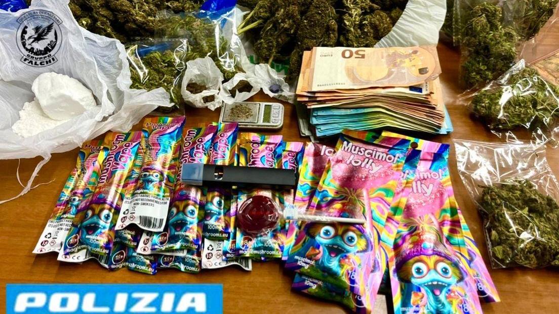 Droga nei lecca-lecca e nelle sigarette elettroniche, arrestato un 28enne