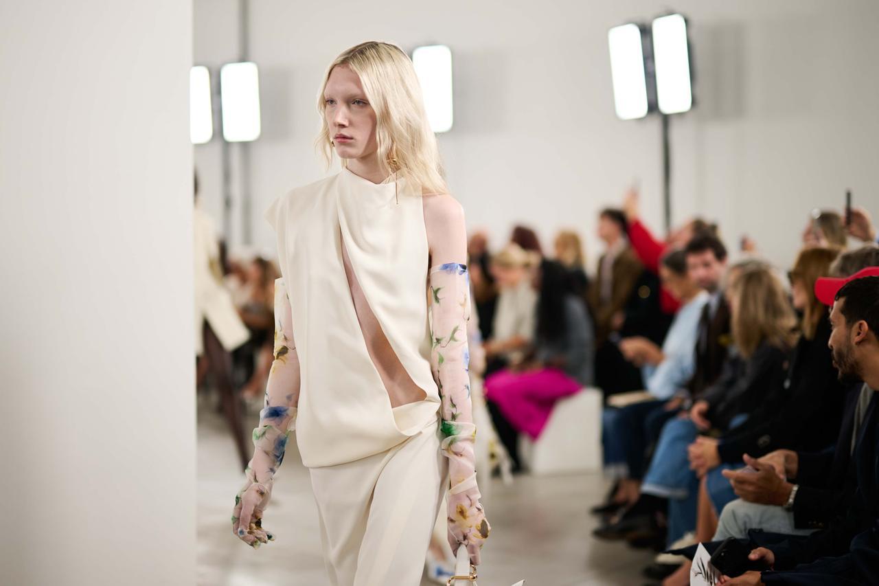 Milano Fashion Week, ecco la nuova collezione di Sportmax tra la leggerezza del sogno e la realtà