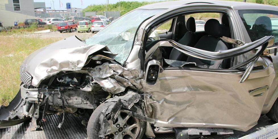
	La Yaris su cui viaggiava il 23enne

