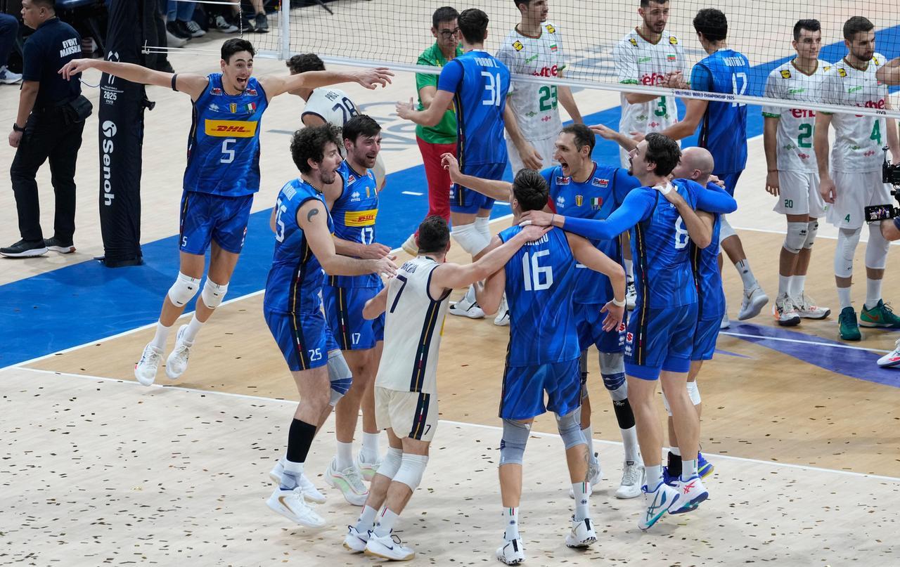 
	L'italia festeggia il trionfo mondiale

