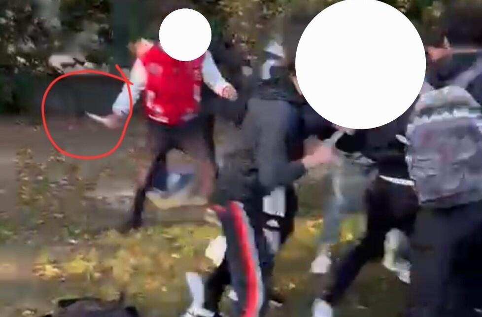 Indagini sulla rissa nel parco a Cento: «La nostra scuola non ha colpe»