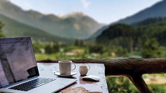Bonus per lavorare in smart working nei comuni montani: ecco come funziona