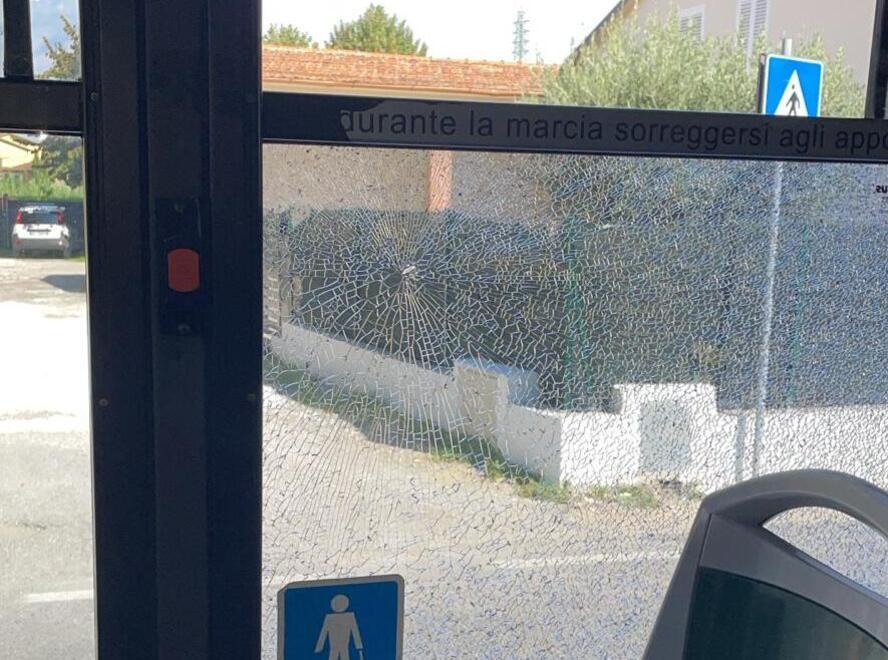 Il vetro danneggiato